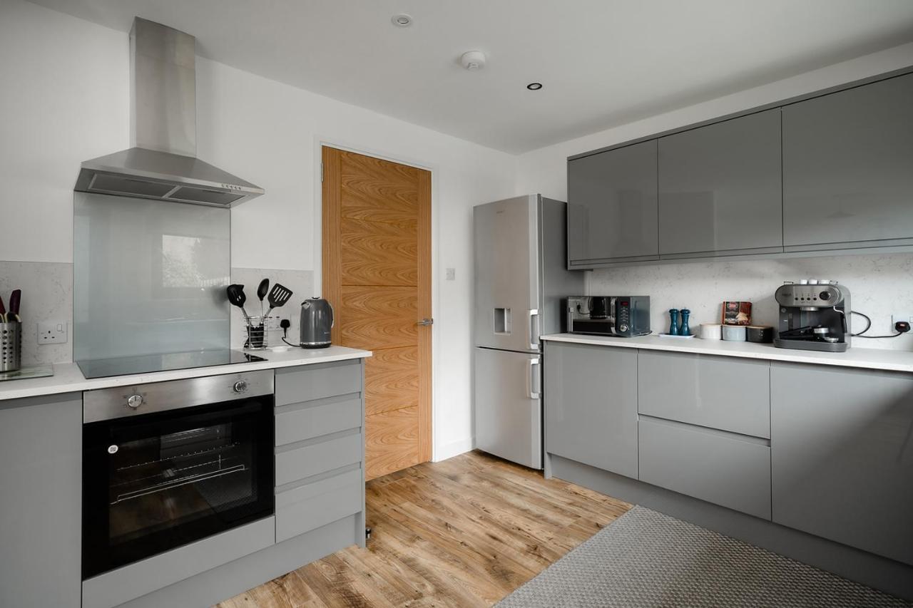 Ness Riverfront Holiday Home - City Centre Inverness Ngoại thất bức ảnh