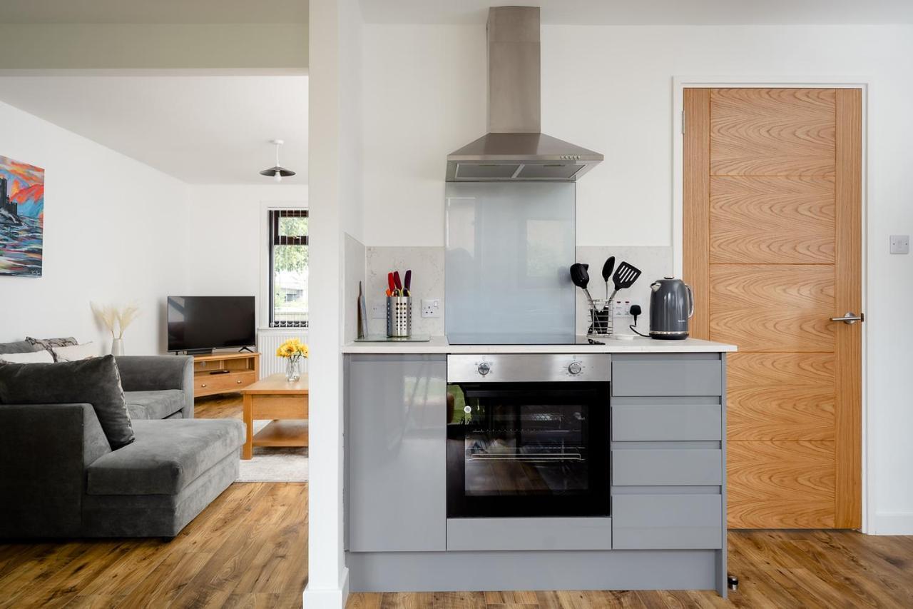 Ness Riverfront Holiday Home - City Centre Inverness Ngoại thất bức ảnh