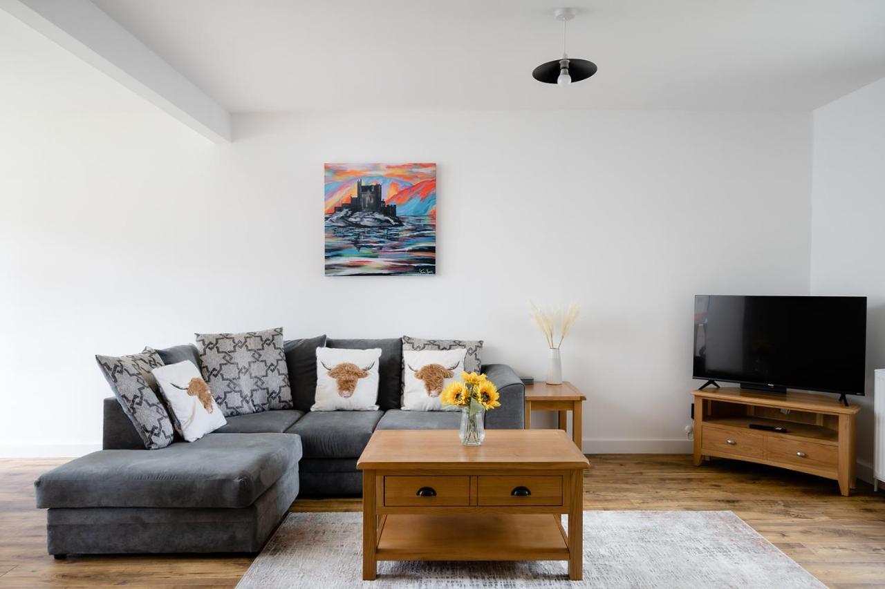 Ness Riverfront Holiday Home - City Centre Inverness Ngoại thất bức ảnh